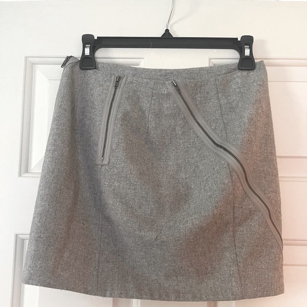 Trouve • Pleated Mini Skirt • Grey • XS